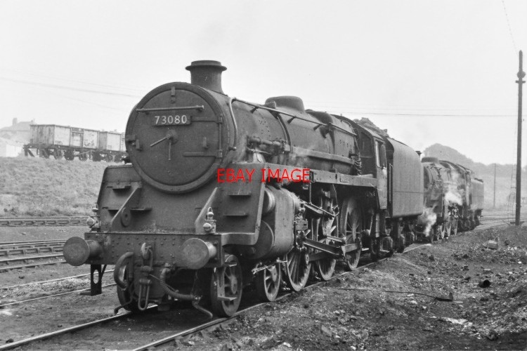 PHOTO STANDARD CLASS 5 LOCO NO 73080 AT WEYMOUTH 1966 eBay