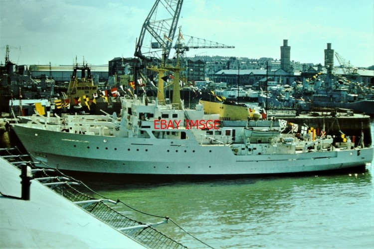 PHOTO HMS FOX AND HMS FAWN AT DEVONPORT DOCKYARD PLYMOUTH NAVY DAY 08/
