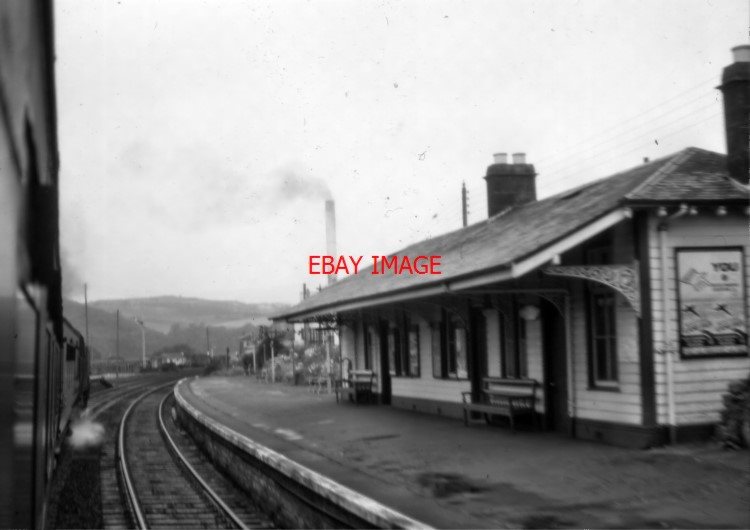 PHOTO DALBEATTIE RAILWAY STATION B/W IN SEPT 1964 2 eBay